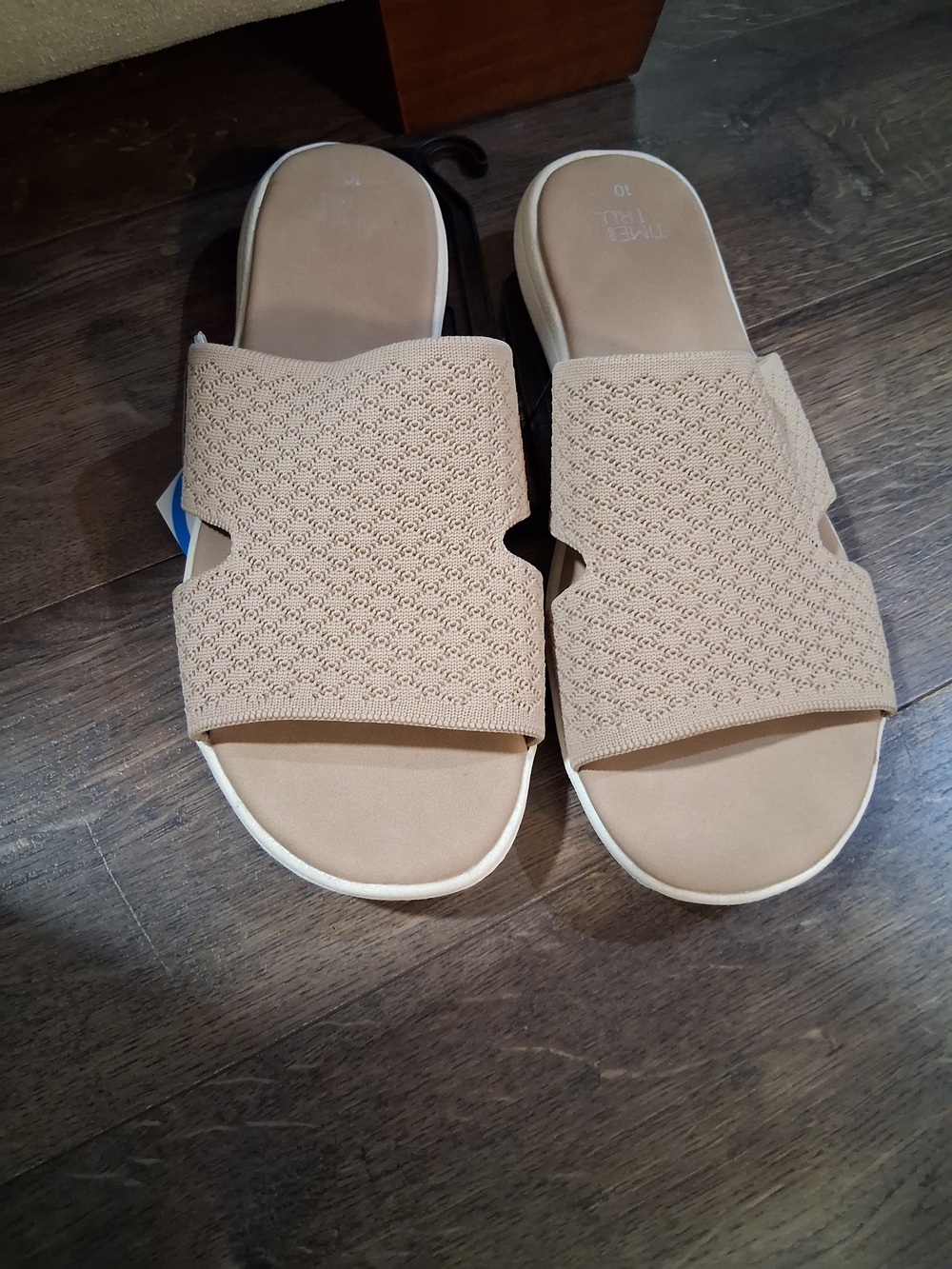 Time And Tru Beige Brown Slide Slip On Slipper Sandals